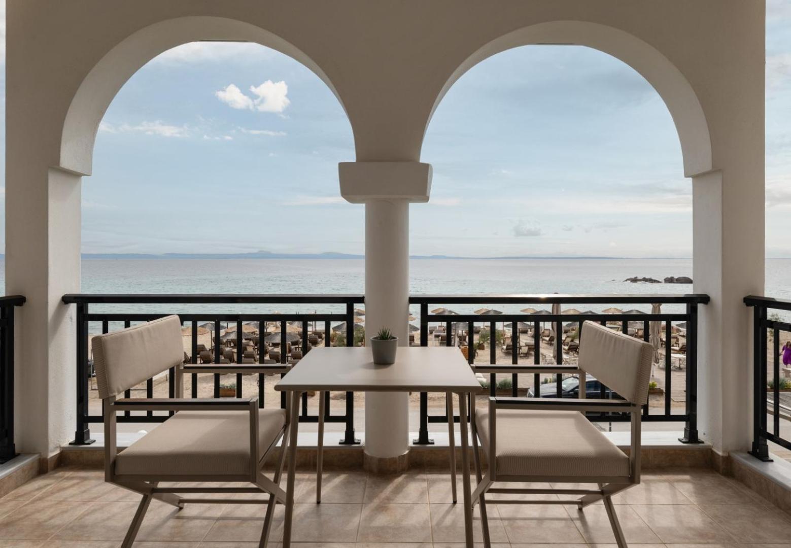 Apartament Assano Seafront Luxury Nikiti  Zewnętrze zdjęcie