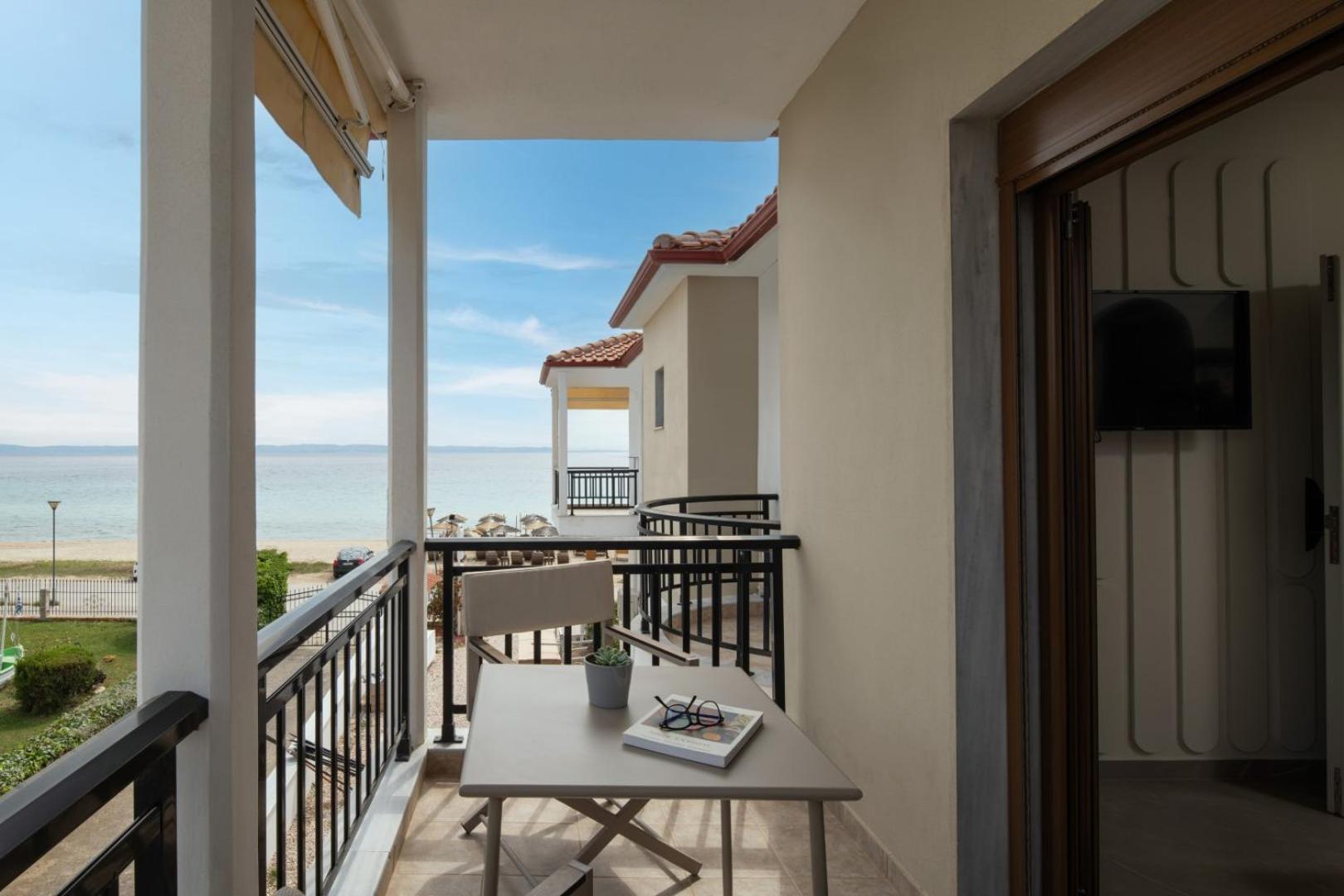 Apartament Assano Seafront Luxury Nikiti  Zewnętrze zdjęcie