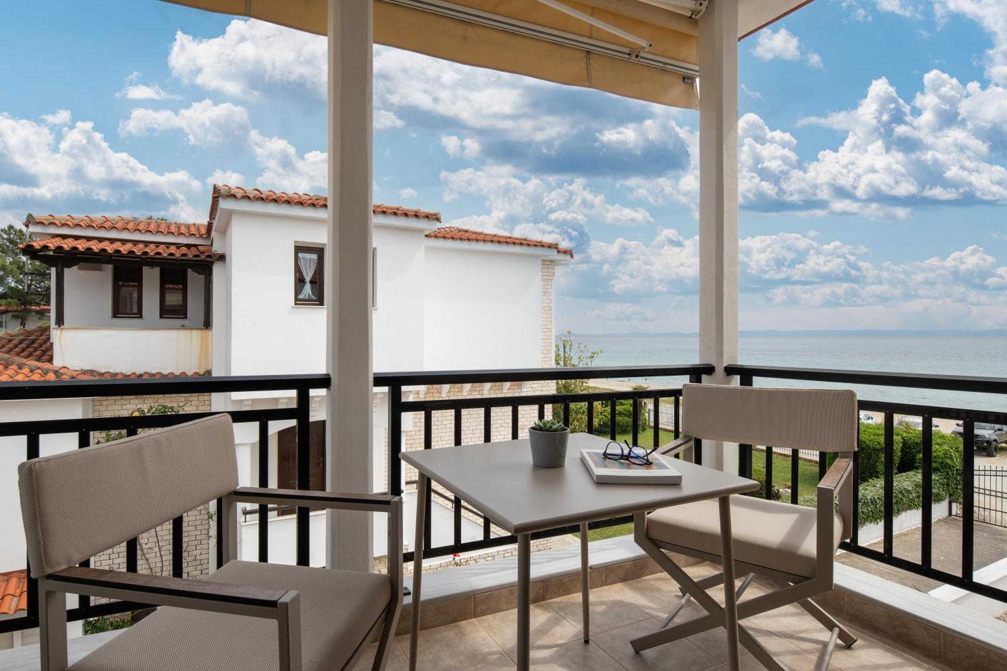 Apartament Assano Seafront Luxury Nikiti  Zewnętrze zdjęcie